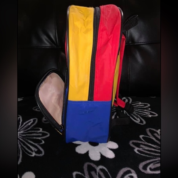 Vintage 1990's Mickey Mouse - Picture 2 of 7